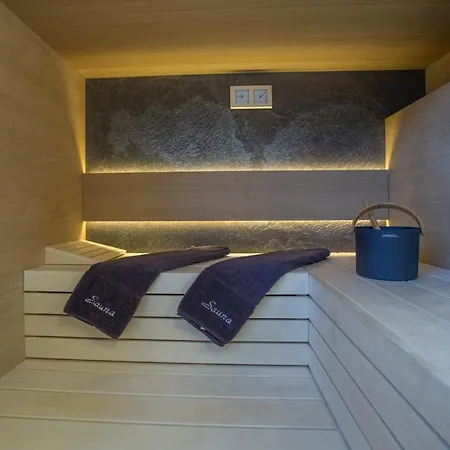 Vie Villa *